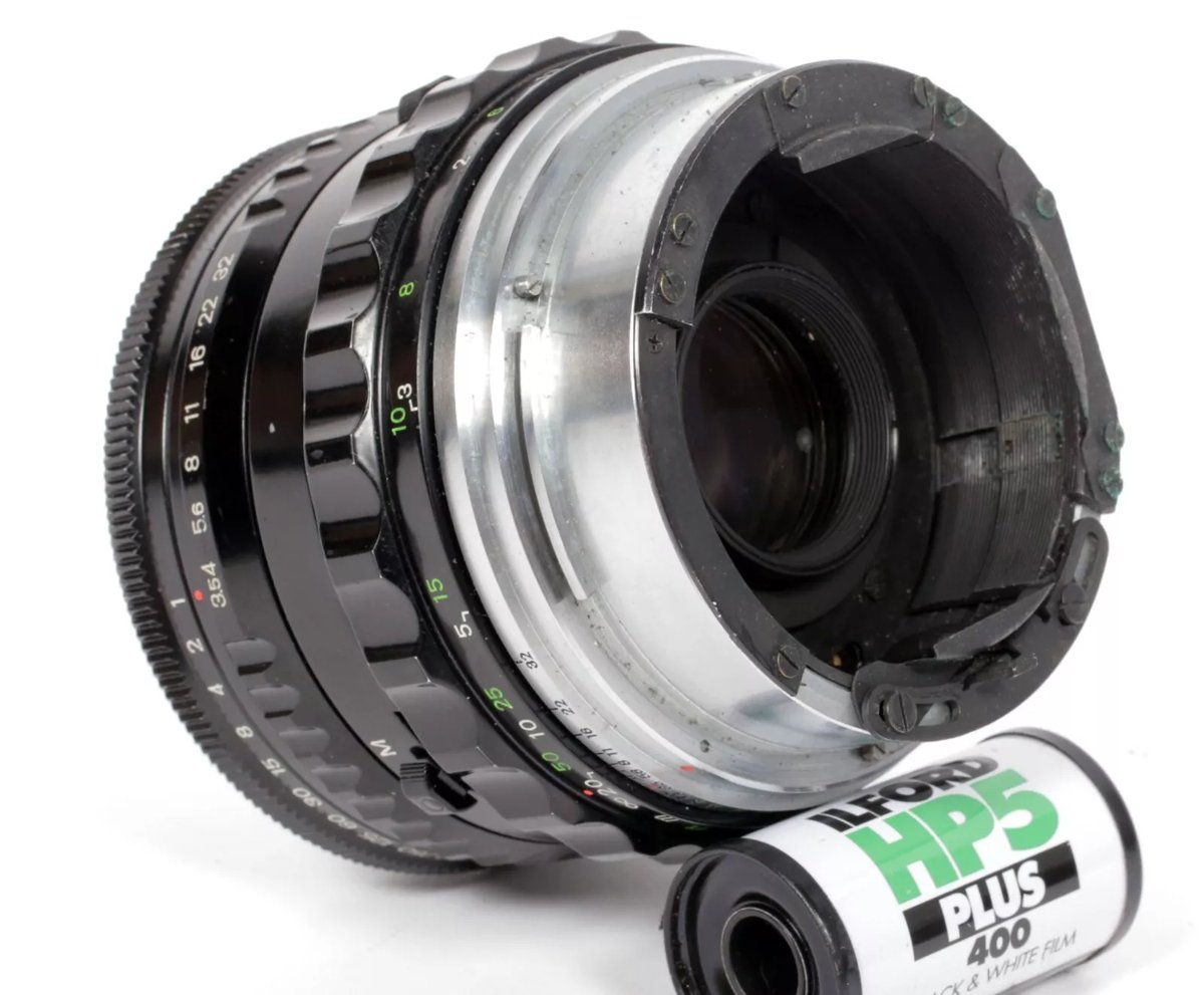 Nikon NIKKOR-Q 105mm F3.5 lens for Bronica S S2 S2a EC Nikon NIKKOR-Q 105mm F3.5 lens for Bronica S S2 S2a EC